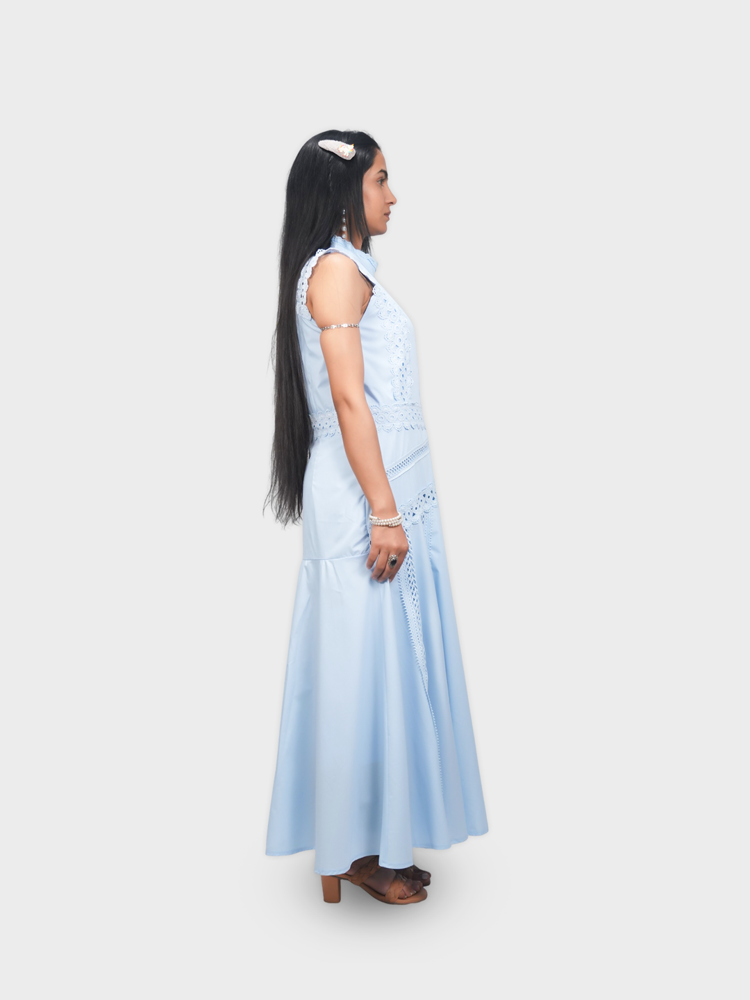 Women’s Sleeveless Knit Eyelet Pleated Maxi Dress